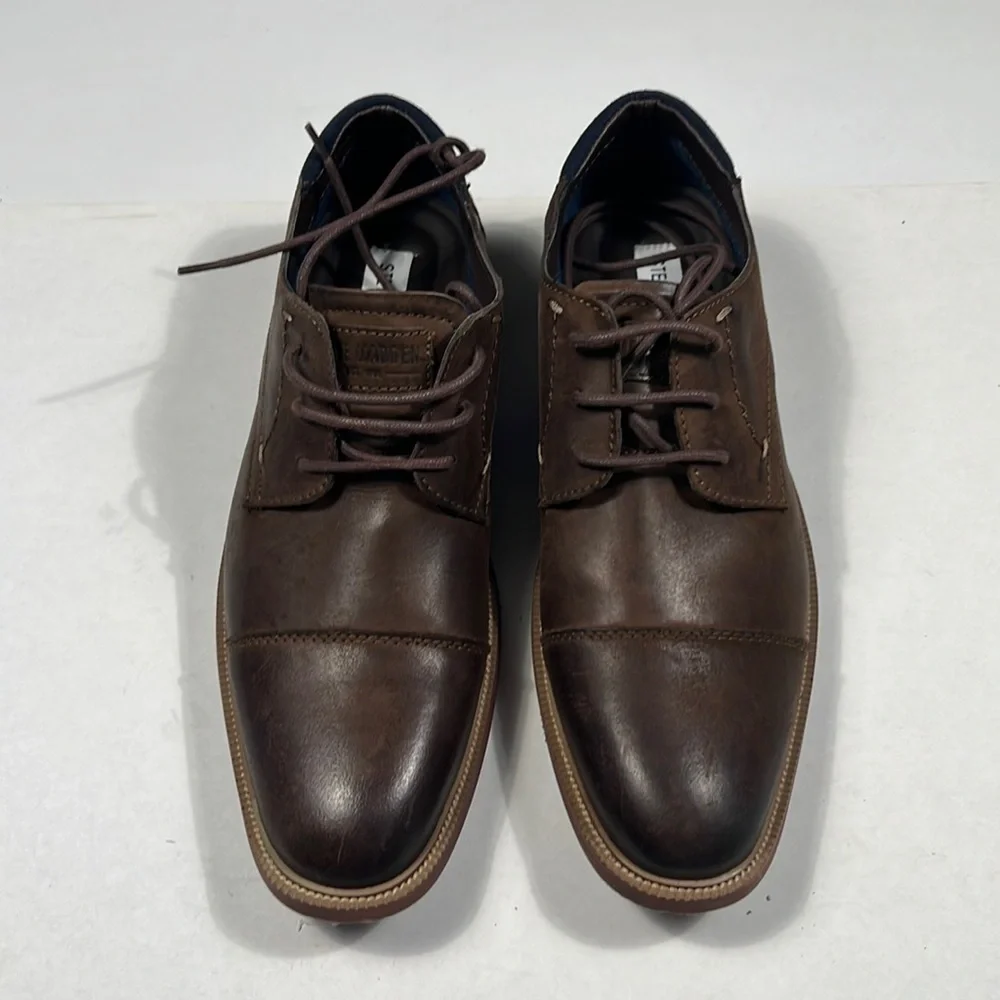 STEVE MADDEN  P-Melvin NWT